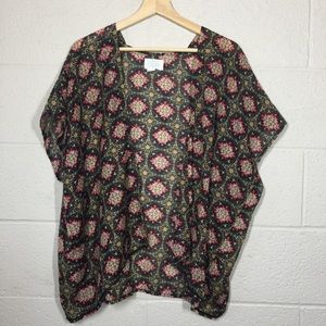 Kitara Short Sleeve Geometric Kimono